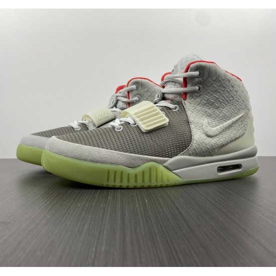 AIR YEEZY 2 NRG 'PURE PLATINUM' 508214-010