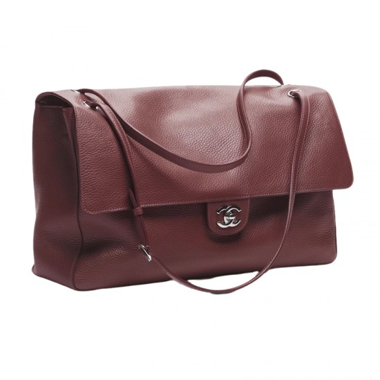 Chanel Maxi Flapbag Grained Calfskin