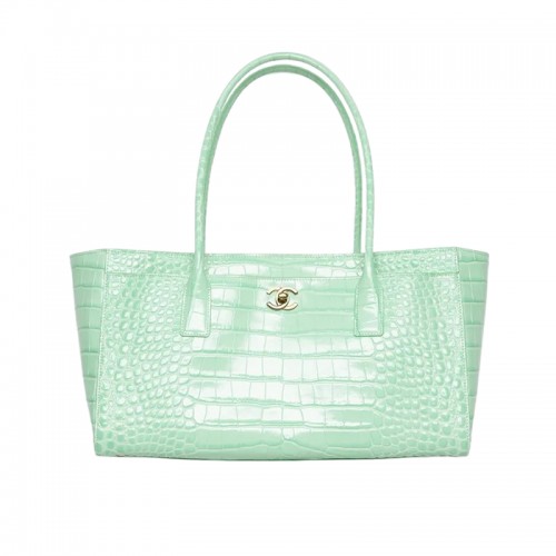 Chanel Small Tote Green