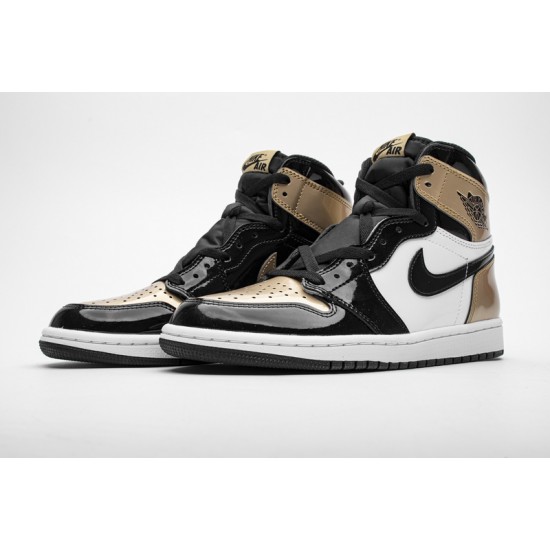 Air Jordan 1 Retro High OG 'Gold Toe' 861428-007