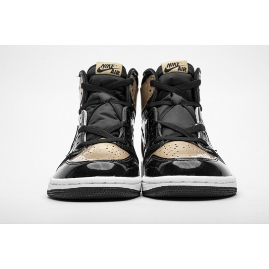 Air Jordan 1 Retro High OG 'Gold Toe' 861428-007