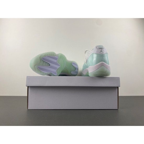 Air Jordan 11 Retro Low 'Igloo' Wmns 2025 AH7860-103 Air Jordan 11 Retro Low 'Igloo' Wmns 2025 AH7860-103