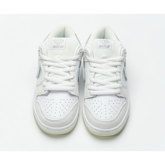 Nike SB Dunk Low Pro OG QS Diamond Supply White BV1310-100