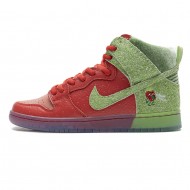 Nike SB Dunk High 'Strawberry Cough' CW7093-600