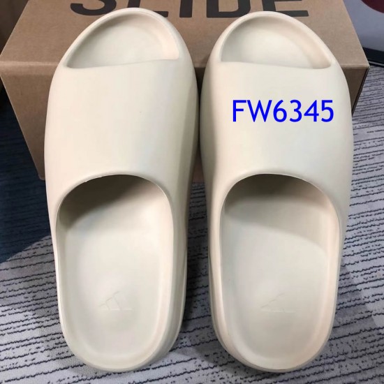 New Yeezy Slides Slippers 2022