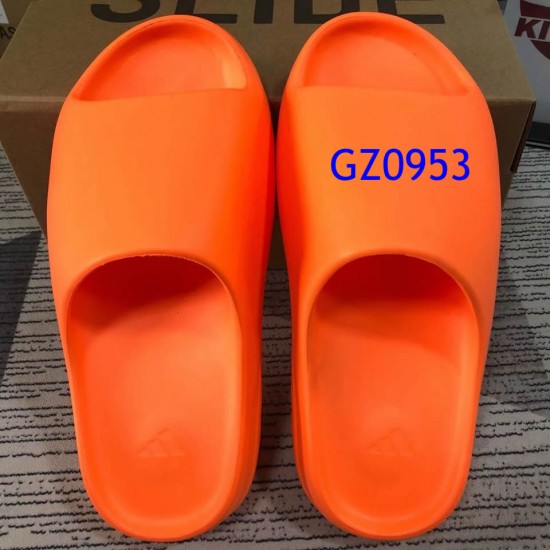 New Yeezy Slides Slippers 2022