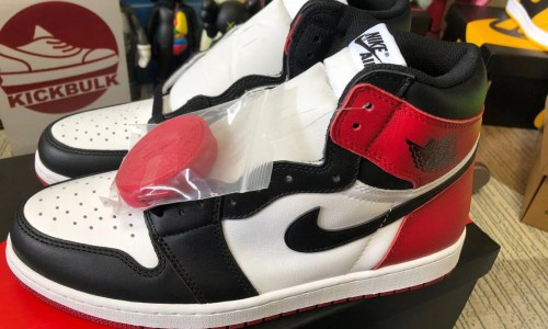 AIR JORDAN 1 RETRO HIGH OG 'BLACK TOE'  555088-125 Kickbulk Camera photos worldwide free shipping