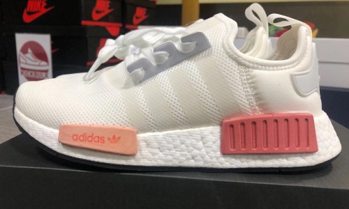 Adidas W NMD_R1 White Rose BY9952 Kickbulk Sneaker Camera photos