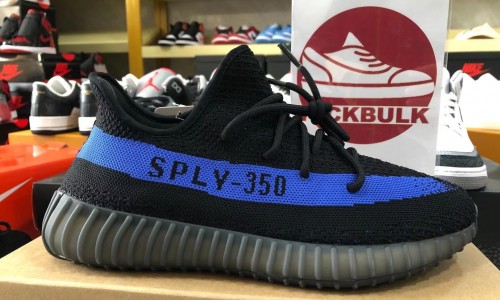 Adidas Yeezy Boost 350 V2 'Dazzling Blue' GY7164 Kickbulk Sneaker Camera photos