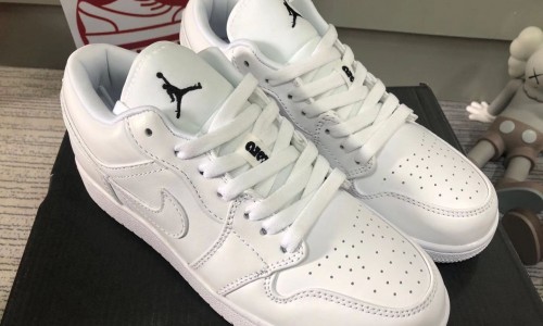 Air Jordan 1 Low White Black 553560-101 Kickbulk Sneaker Camera photos reviews