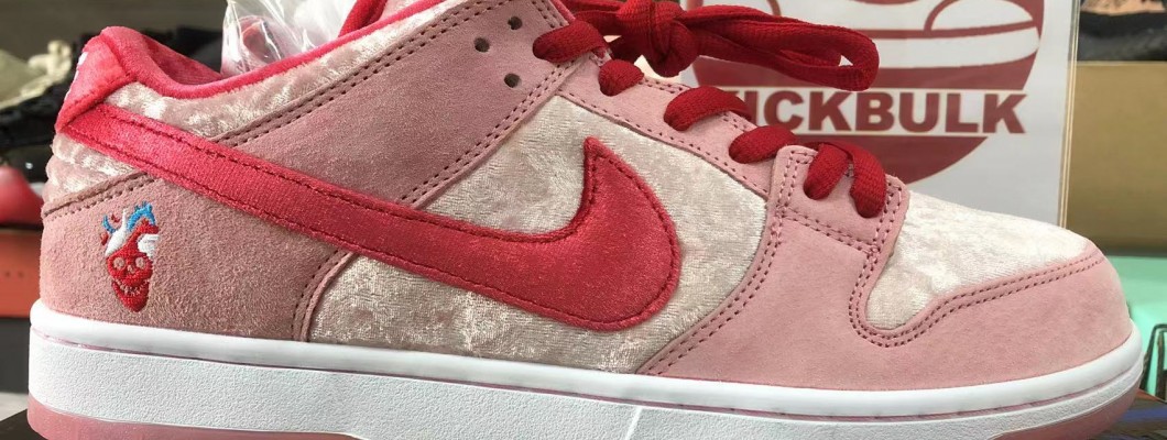 STRANGELOVE X DUNK LOW SB 'VALENTINE'S DAY' CT2552-800 Kickbulk Sneaker shoes reviews Camera photos