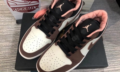 AIR JORDAN 1 LOW 'MOCHA' DC6991-200 Kickbulk Sneaker Camera photos