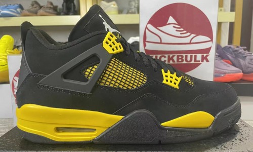 AIR JORDAN 4 RETRO 'THUNDER' 2012 308497-008 Kickbulk Sneaker shoes reviews Camera photos