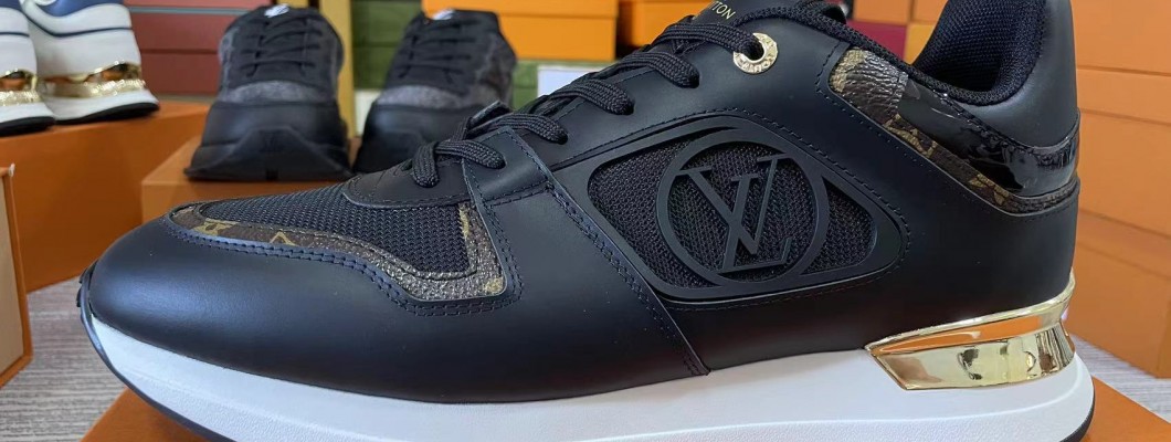 Louis Vuitton trainer black shoes kickbulk sneaker retail wholesale Louis Vuitton trainer black shoes kickbulk sneaker retail wholesale