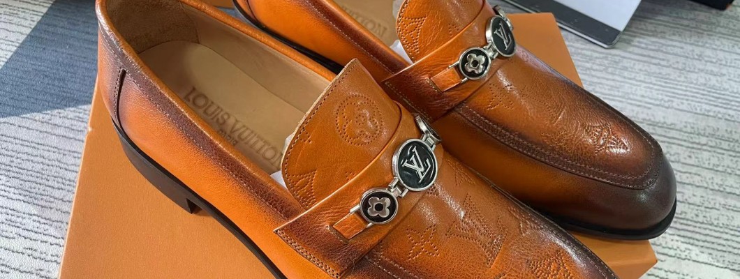 LV Leather shoes Kickbulk luxury custom made retail wholesale reviews LV Leather shoes Kickbulk luxury custom made retail wholesale reviews