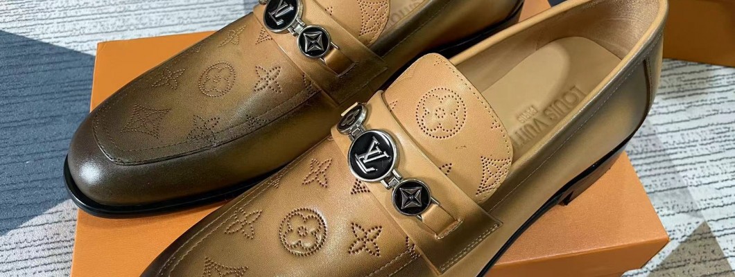 LV leather sheos custom made kickbulk luxury retail wholesale reviews LV leather sheos custom made kickbulk luxury retail wholesale reviews