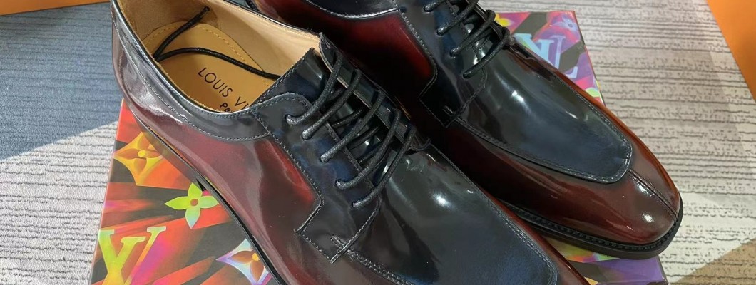 LV Leather shoes Kickbulk sneaker custom made retail wholesale reviews LV Leather shoes Kickbulk sneaker custom made retail wholesale reviews