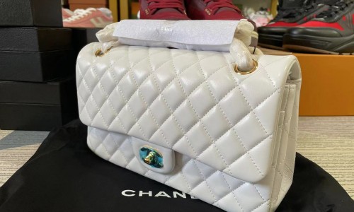 Chanel bags Kickbulk luxury goods retail wholesale reviews