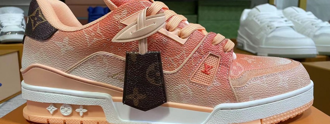 LV shoes luxury brand sneaker kickbulk retail wholesale free shipping
