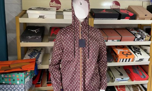 Luxury brand jacket kickbulk clothes retail wholesale reviews