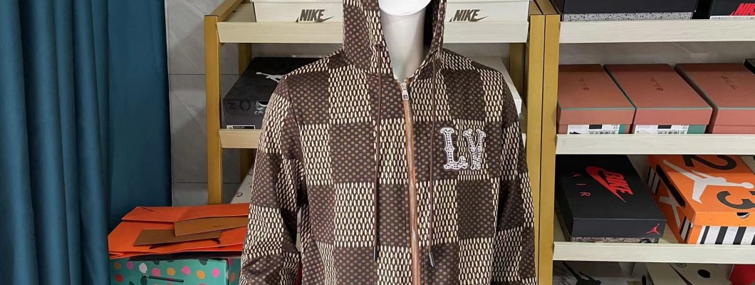 Brand sportswear kickbulk luxury clothes retail wholesale reviews