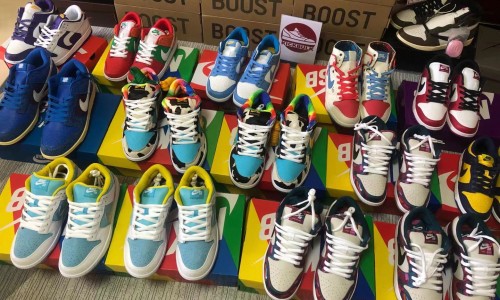 Dunk SB KickBulk Sneaker Shipping diary Service