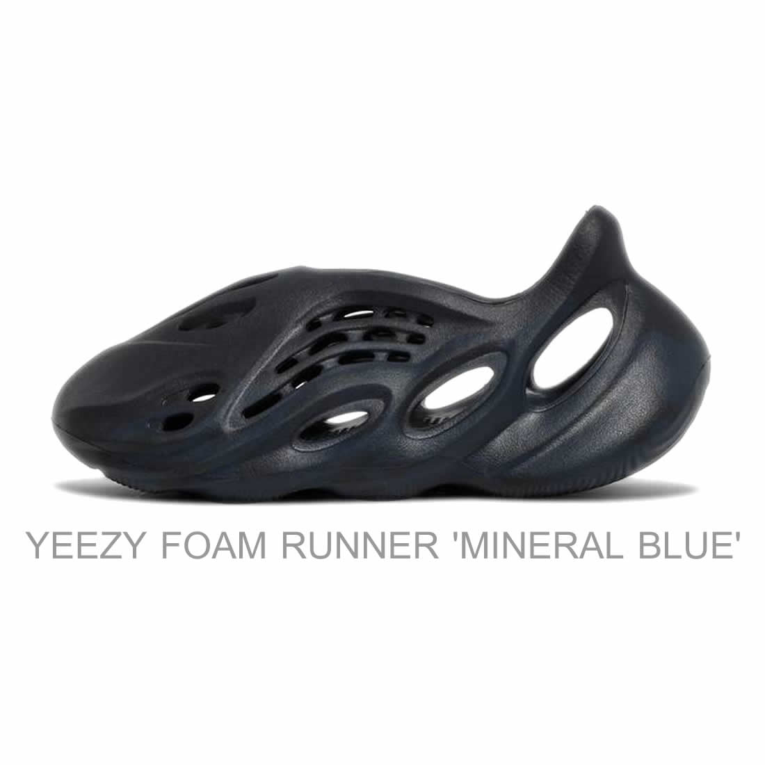 Yeezy Foam Runner Mineral Blue 1 - www.kickbulk.cc