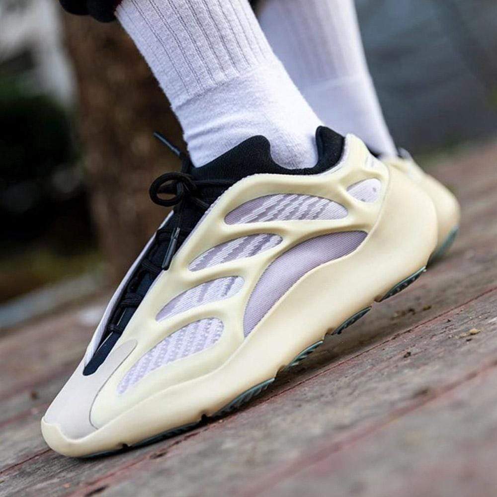 Adidas Yeezy 700 V3 Azael Fw4980 7 - www.kickbulk.cc