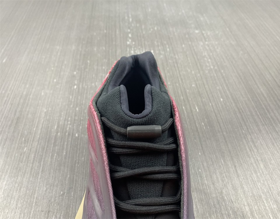 Adidas Yeezy 700 V3 Fade Carbon Gw1814 14 - www.kickbulk.cc