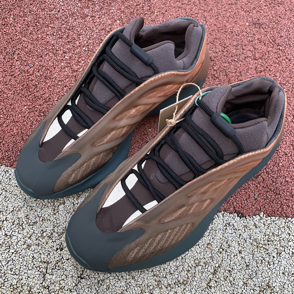 Adidas Yeezy Boost 700 V3 Copfad Gy4109 16 - www.kickbulk.cc