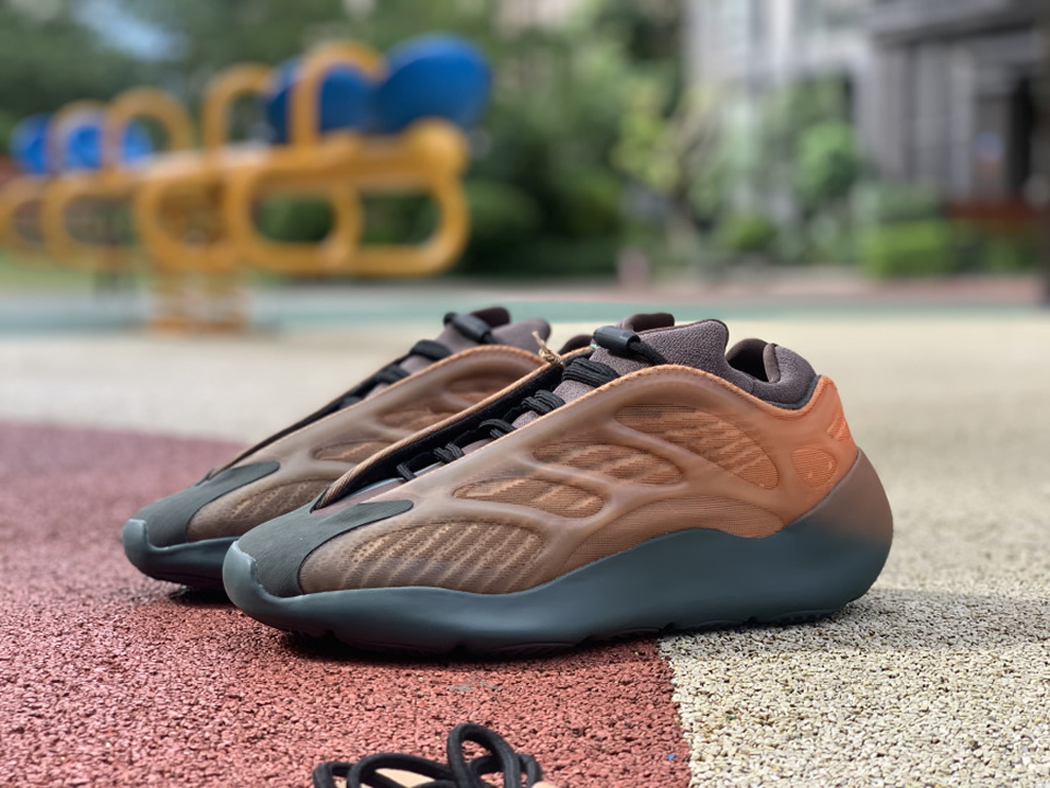 Adidas Yeezy Boost 700 V3 Copfad Gy4109 17 - www.kickbulk.cc