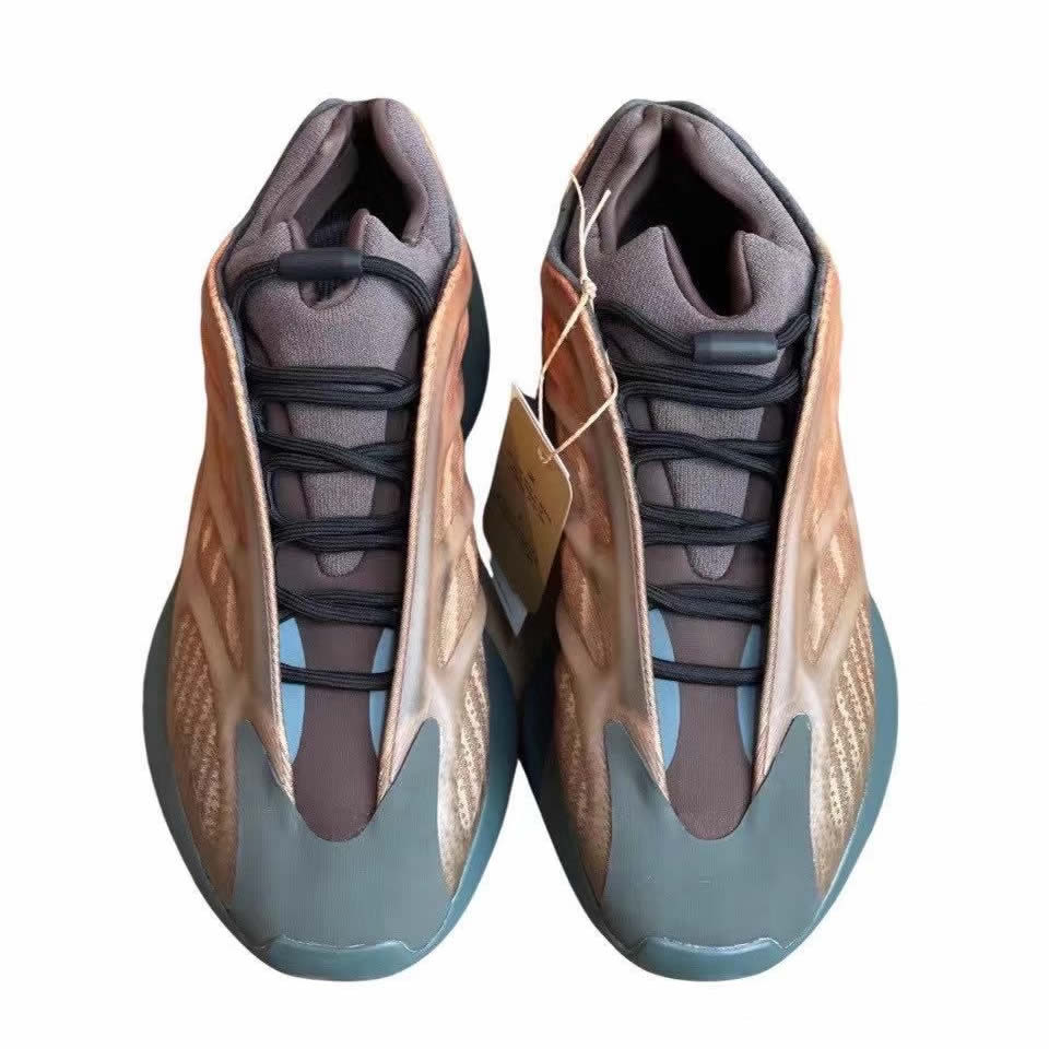 Adidas Yeezy Boost 700 V3 Copfad Gy4109 2 - www.kickbulk.cc