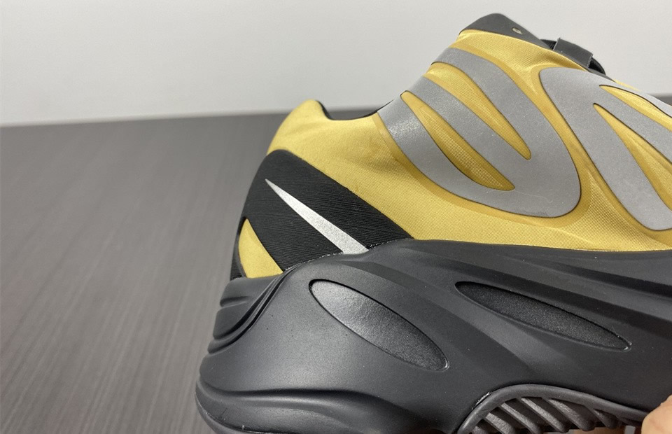 Yeezy Boost 700 Mnvn Honey Flux Gz0717 10 - www.kickbulk.cc