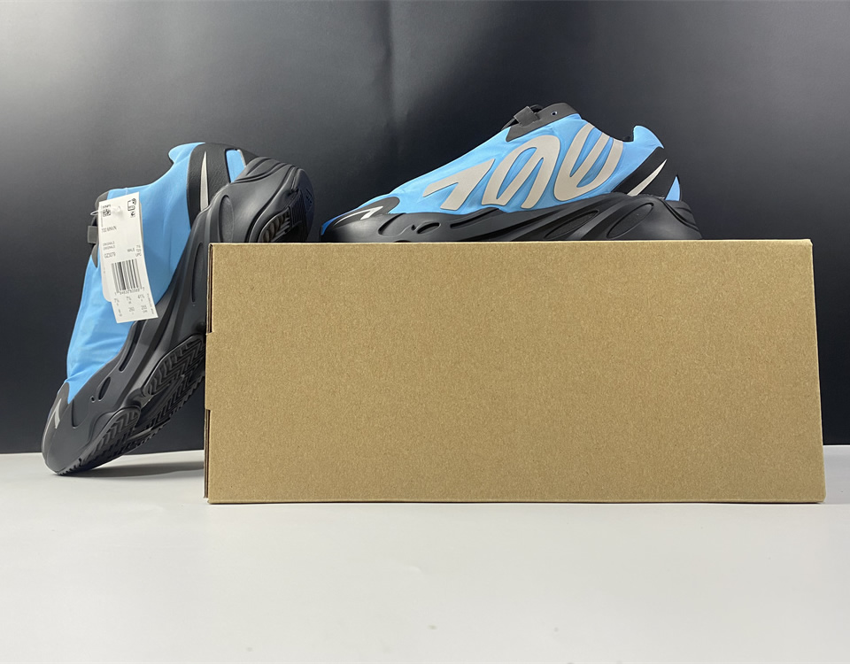 Yeezy Boost 700 Mnvn Bright Cyan Gz3079 17 - www.kickbulk.cc