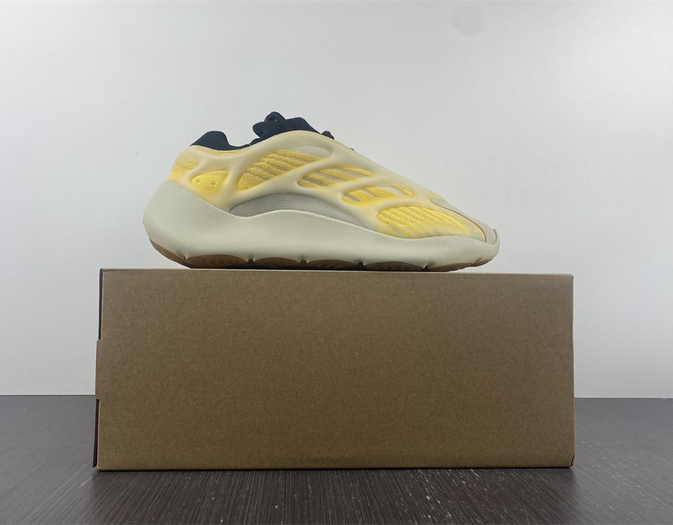 Aiddas Yeezy 700 V3 Mono Safflower Hp5425 12 - www.kickbulk.cc