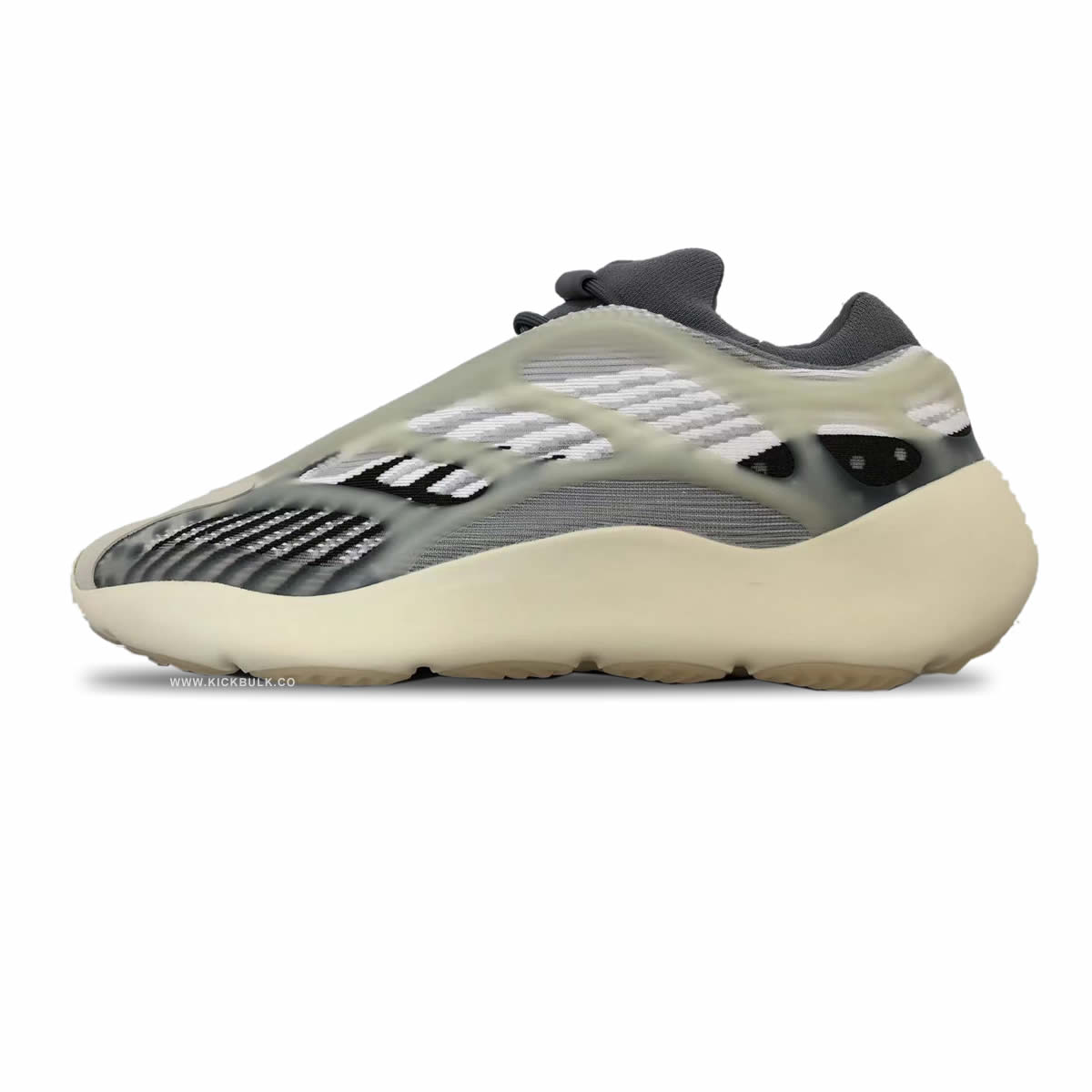 Adidas Yeezy 700 V3 Fade Salt Id1674 1 - www.kickbulk.cc