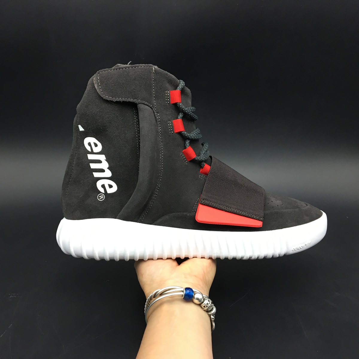 Yeezy Boost 750 Sneakers Running Shoes Sup Maroon Bb1630 22 - www.kickbulk.cc