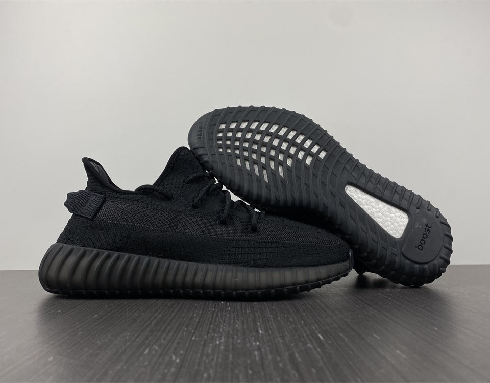 Adidas Yeezy Boost 350 V2 Onyx Hq4540 4 - www.kickbulk.cc