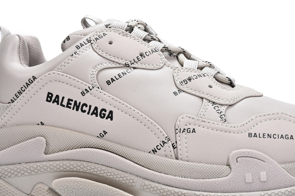 Balenciaga Triple S Letter Beige 524039w2fa19710 15 - www.kickbulk.cc