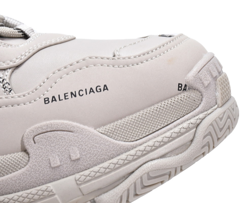 Balenciaga Triple S Letter Beige 524039w2fa19710 17 - www.kickbulk.cc