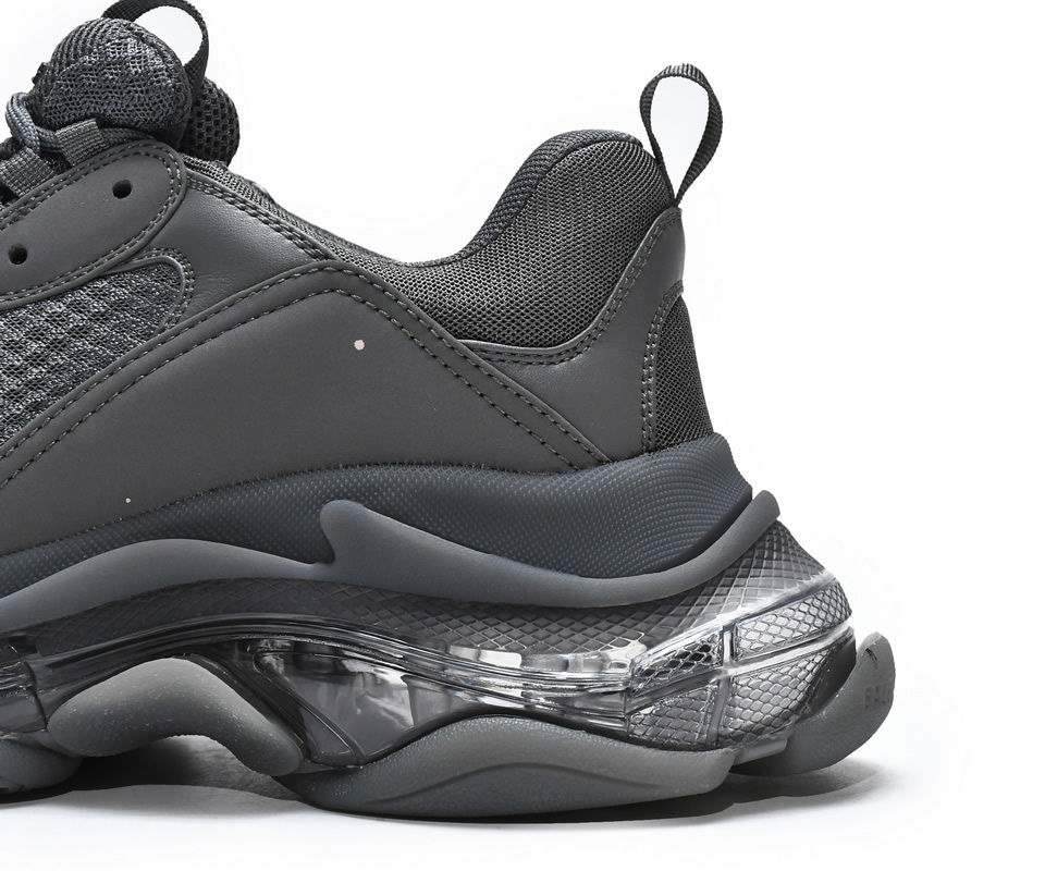 Balenciaga Triple S Charcoal Clearsole Air Cushion 541624w09187669 13 - www.kickbulk.cc