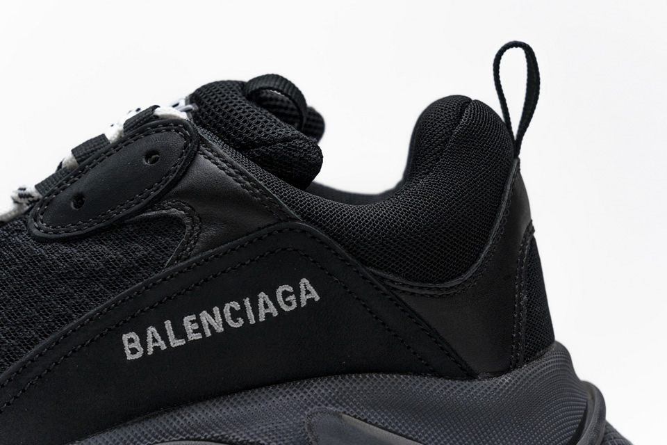 Balenciaga Triple Black 541624w09o11000 18 - www.kickbulk.cc