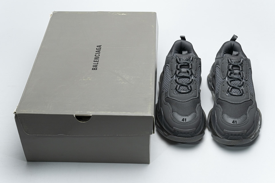 Balenciaga Triple S Dark Grey 541624w2ga11601 5 - www.kickbulk.cc