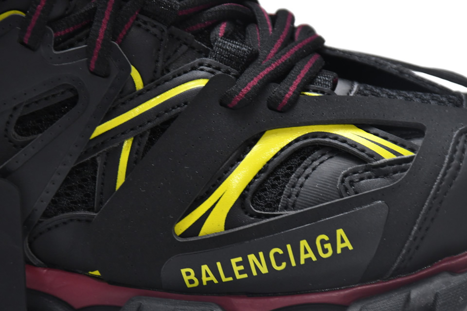 Balenciaga Tess S Black Red Yellow 542023w1gb16162 15 - www.kickbulk.cc