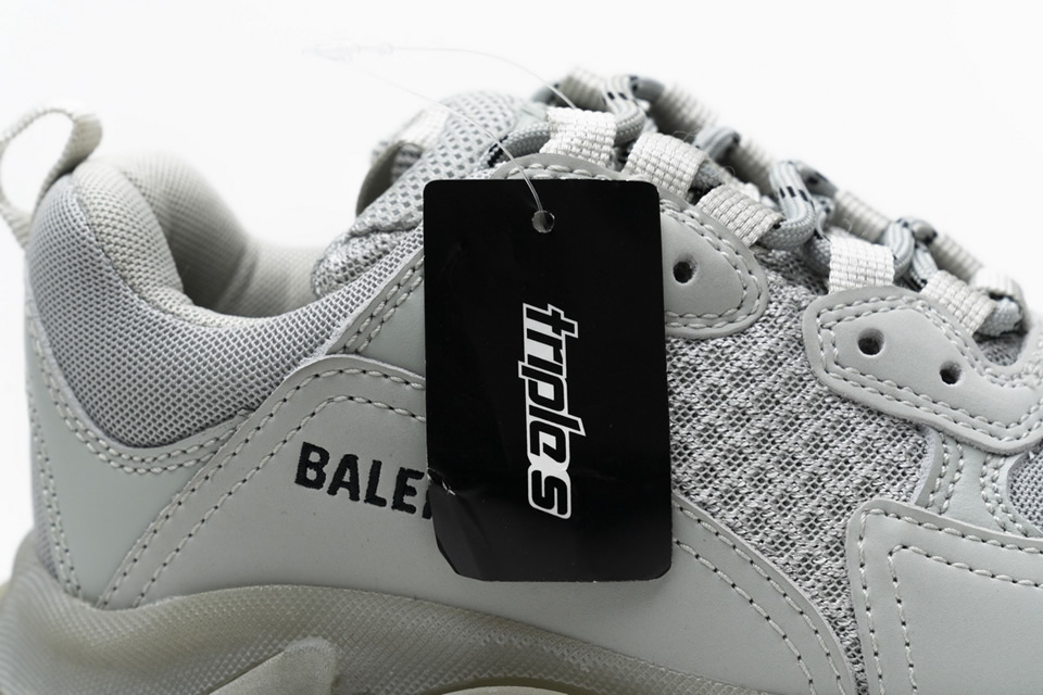 Balenciaga Triple S Grey 544351w09o11705 18 - www.kickbulk.cc