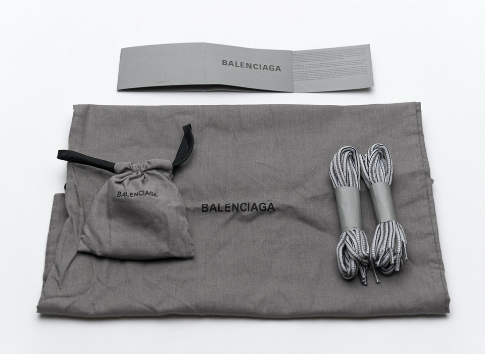 Balenciaga Tess S.grey 555032w1gb71214 25 - www.kickbulk.cc