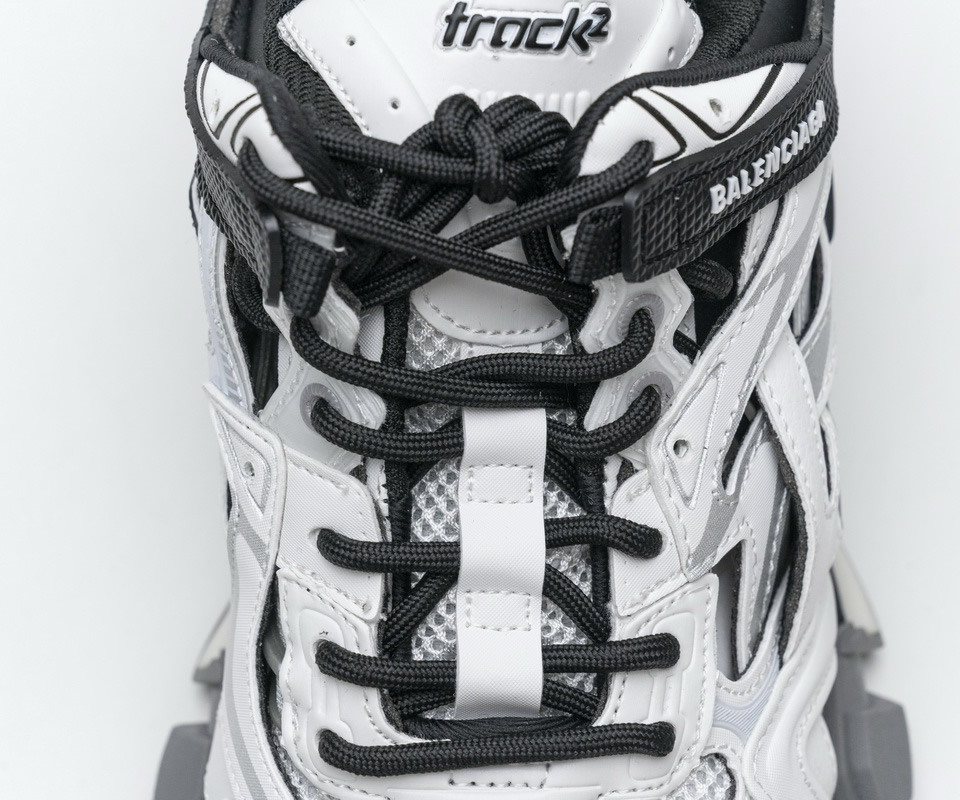 Balenciaga Track 2 Sneaker Black White 570391w2gn31090 15 - www.kickbulk.cc