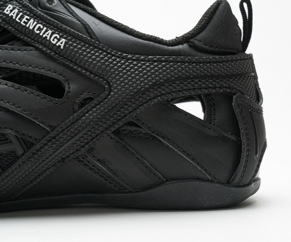 Balenciaga Drive Sneaker Black 624343w2fn11000 15 - www.kickbulk.cc