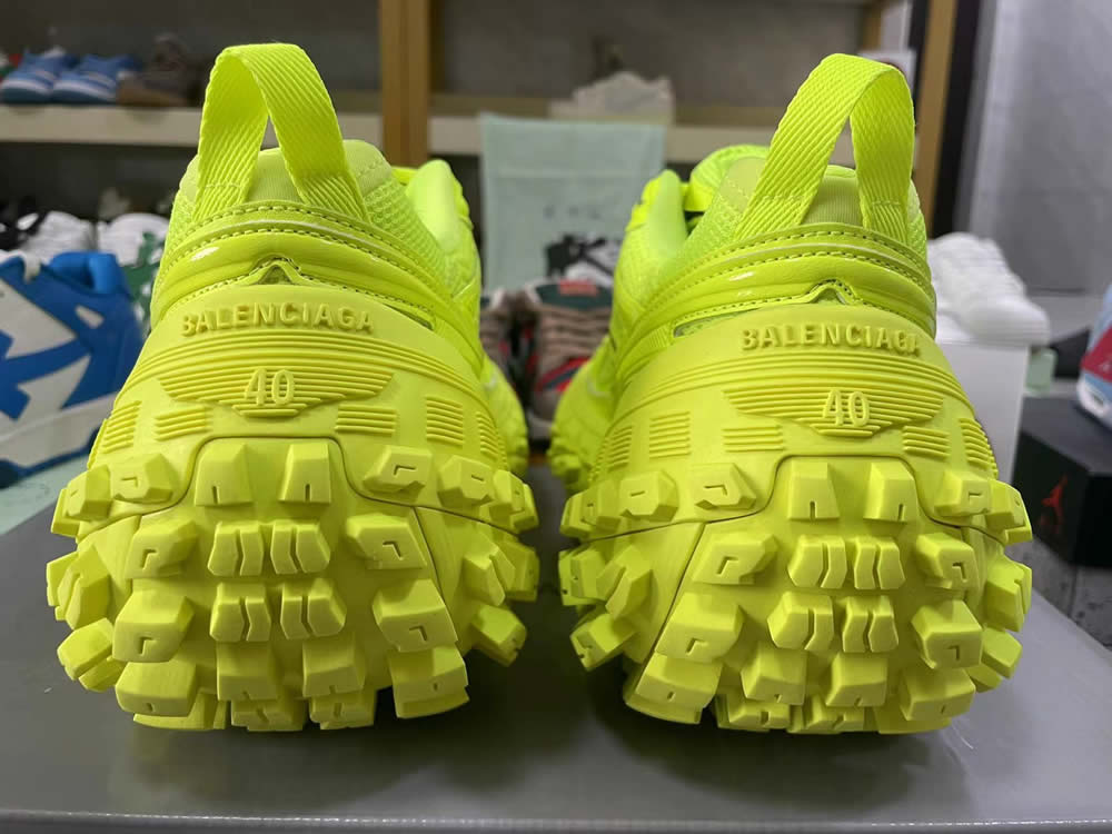 Balenciaga Defender Rubber Fluo Yellow Black 685613w2rab7510 5 - www.kickbulk.cc