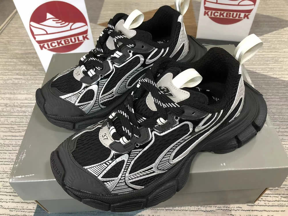 Balenciaga Runner Sneaker Black Silver 734733w3rb50218 3 - www.kickbulk.cc